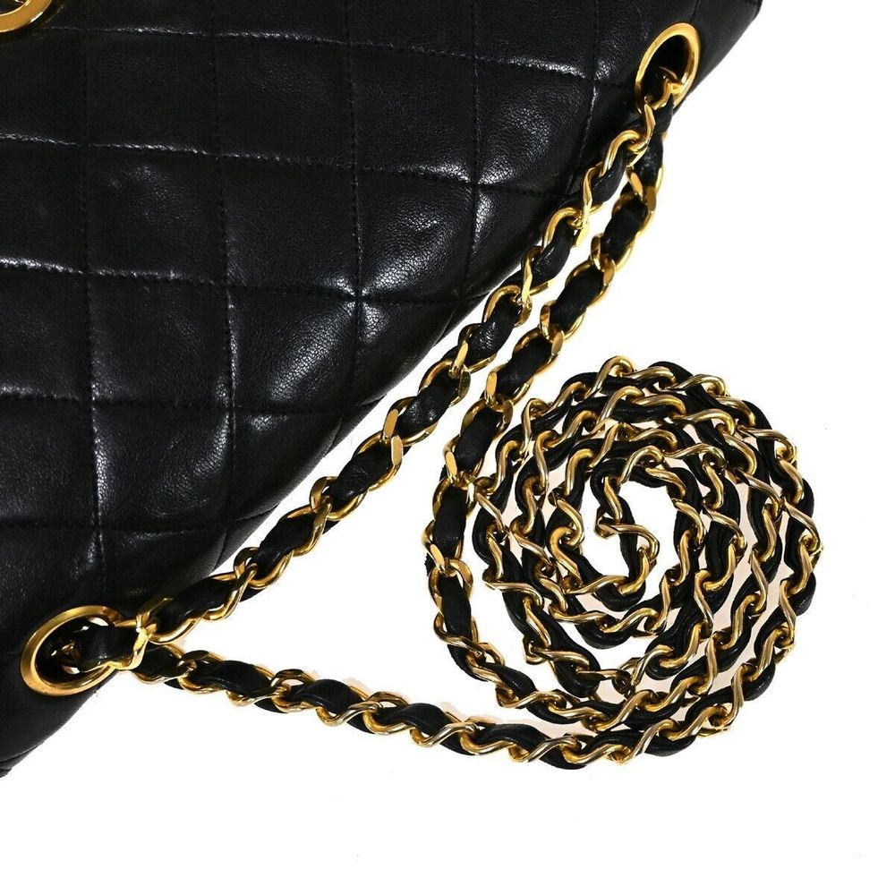 CHANEL Matelasse Handbag - Picture 10 of 16